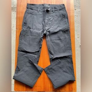 Black Eddie Bauer Horizon Guide Chino Slim Fit